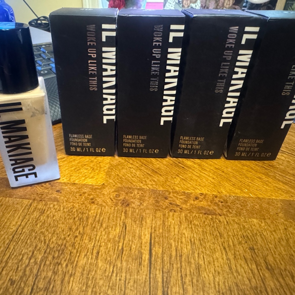 IL Makiage x 4 / each $25.00